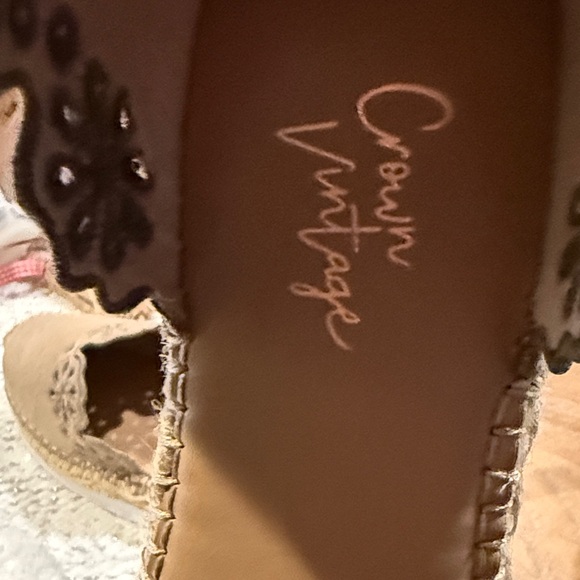 Crown Vintage Tan Espadrille Flats - Picture 4 of 7